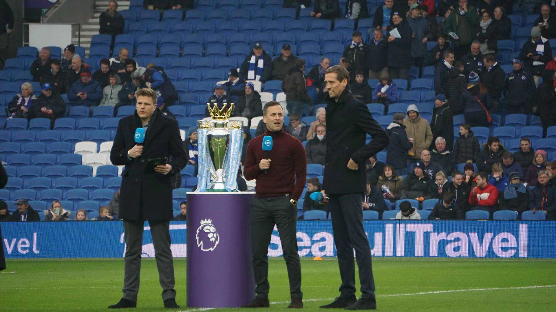 乐部精神的 乐部精神的