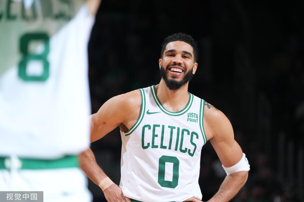 他用三分球 他用三分球